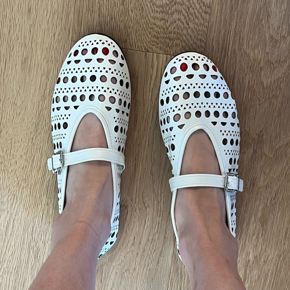 White cutout faux leather Mary Jane ballet flats - Alaia inspired. Metal buckle - Picture 1 of 3